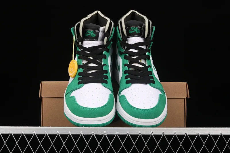 All categories Air Jordan Jordan series basketball shoes Air Jordan 1 High G version Air Jordan 1 Zoom CMFT "Stadium Green" AJ1 Joe 1 white and green stitching CT0978-300